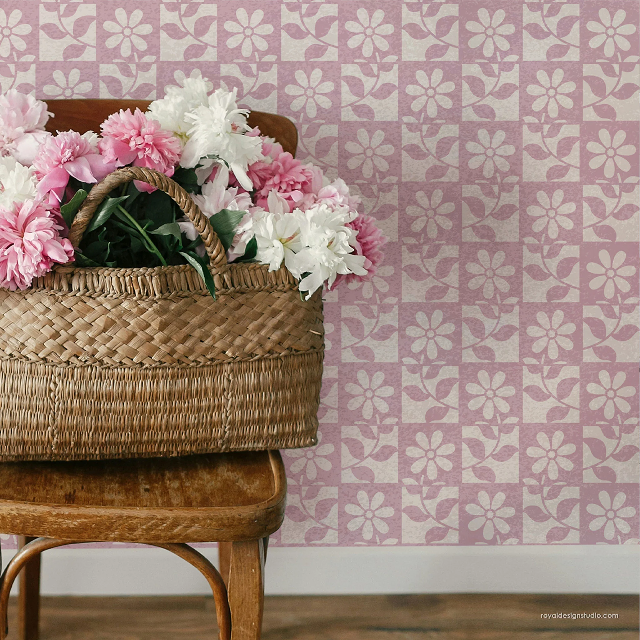 Daisy Check Floral Wall Stencil - Image 6