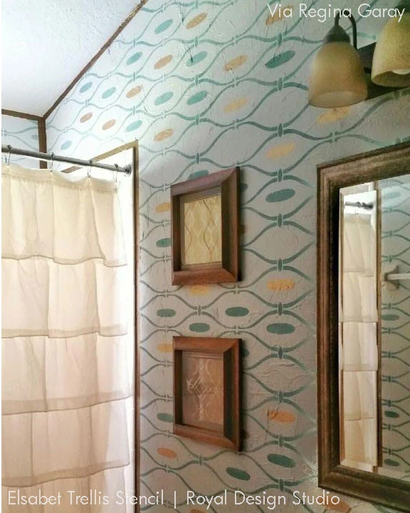 Elsabet Trellis Raven + Lily Wall Stencil - Image 9