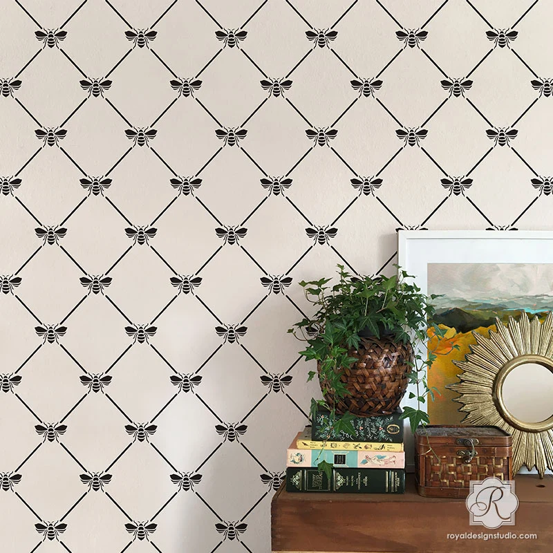 French Bee Trellis Stencil - Image 3