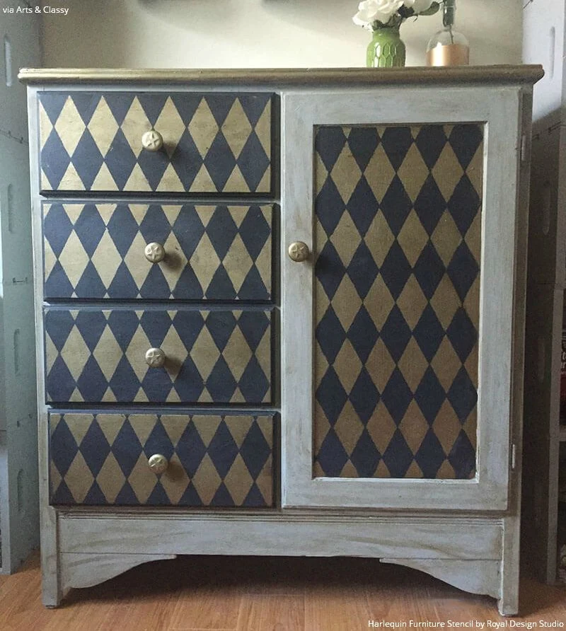 Harlequin Furniture Stencil - Image 9