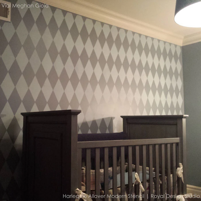 Harlequin Wall Stencil - Image 7