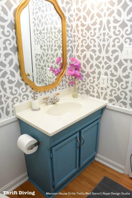 Mansion House Grille Trellis Wall Stencil - Image 5