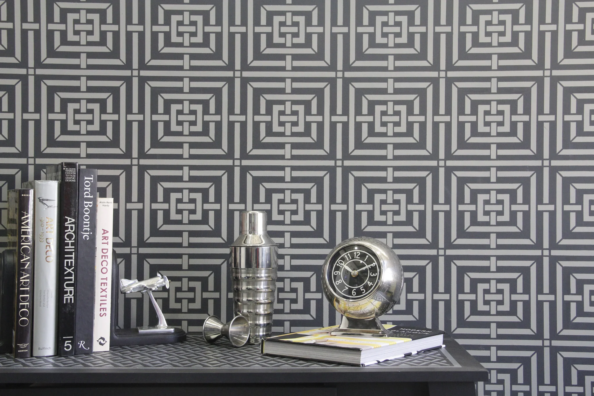 Mykonos Trellis Wall Stencil - Image 4