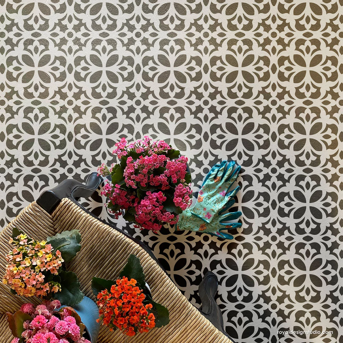 Alicante Allover Tile Stencil - Image 2