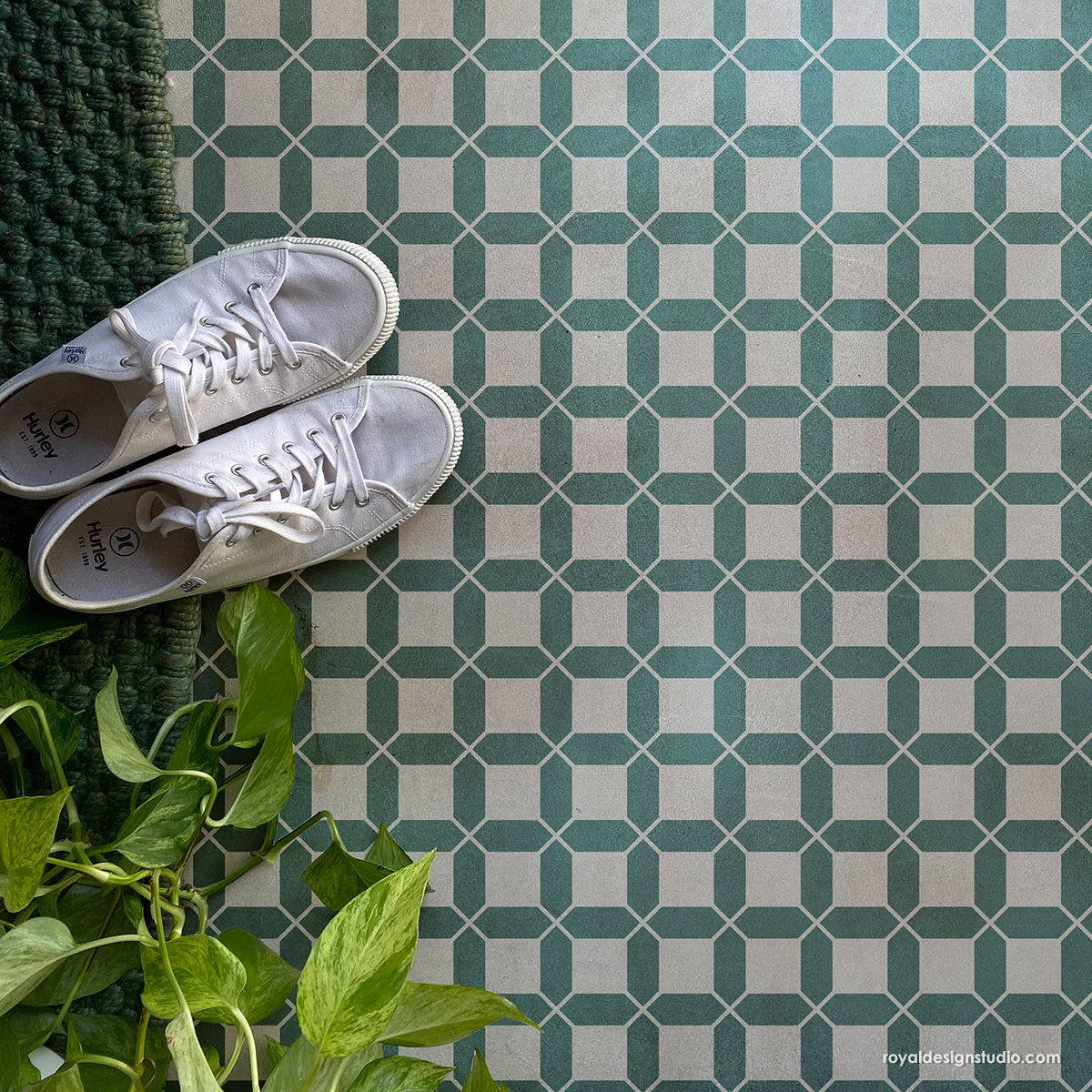Petite Mosaic Grid Tile Stencil - Image 2