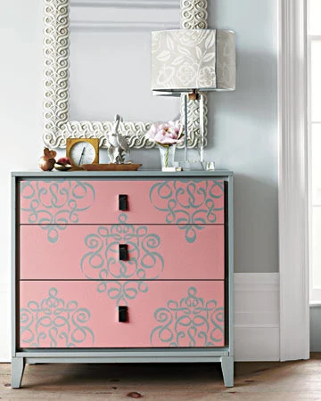 Ribbon Damask Furniture Stencil - Image 2