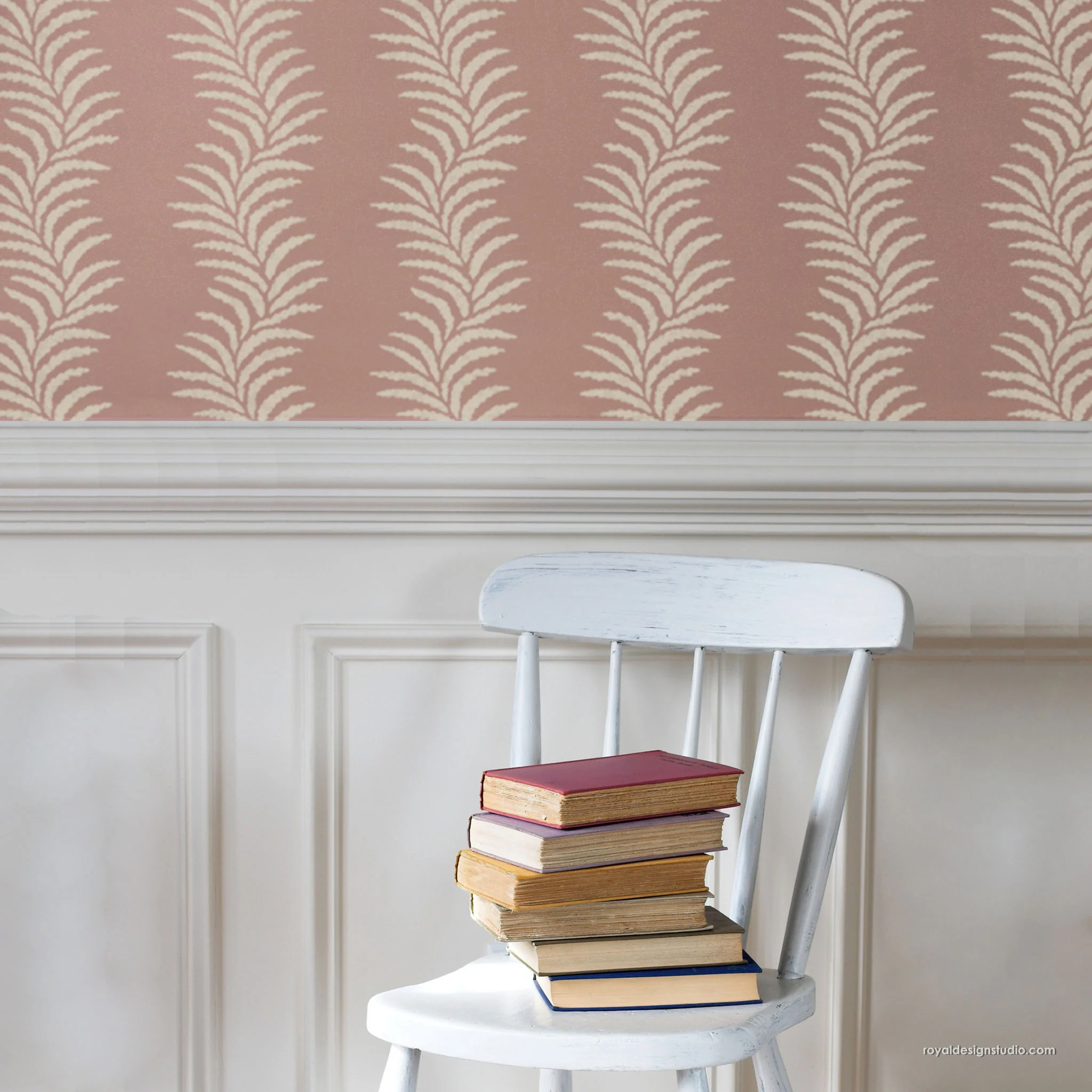 Wavy Fern Stripe Wall Stencil - Image 5
